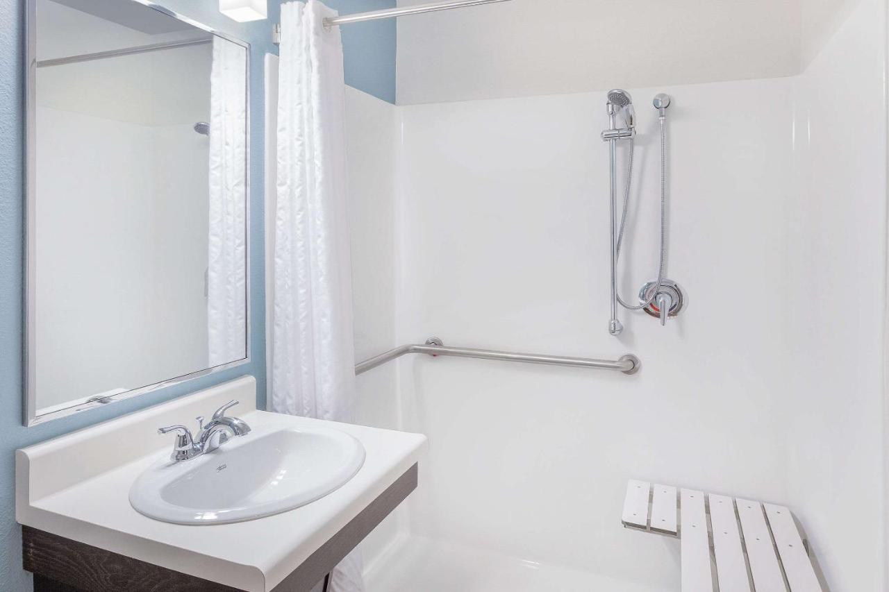 Woodspring Suites Las Colinas - Northwest Dallas Ървинг Екстериор снимка